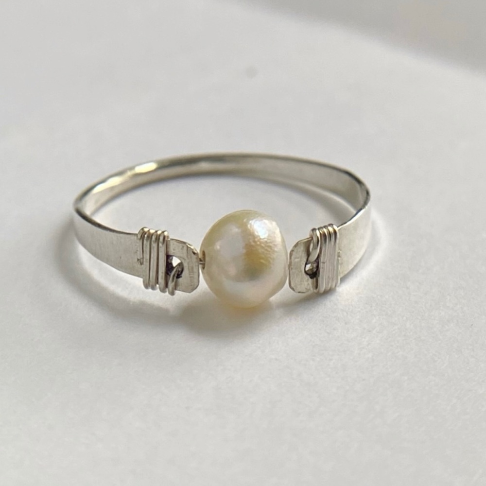 Freshwater Pearl Sterling Silver Ring (Handmade)